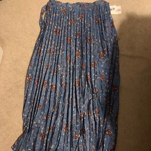 Brand New LuLaRoe Deanne Skirt!!